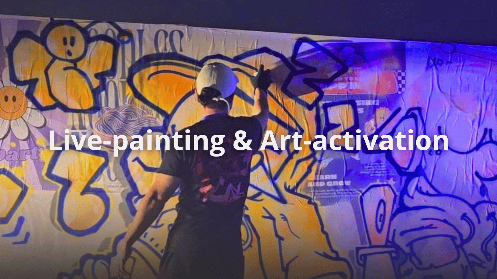 Live painting performance during a corporate event in Dubai